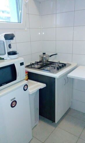 Alexandru Obregia, garsoniera mobilata, utilata, comision standard